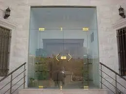 الواجهات الزجاجية